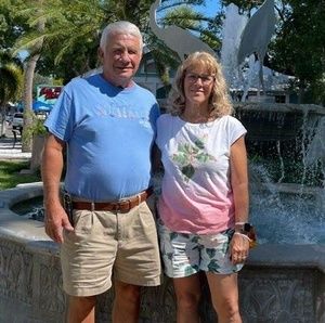 Meet your Posher, Robin